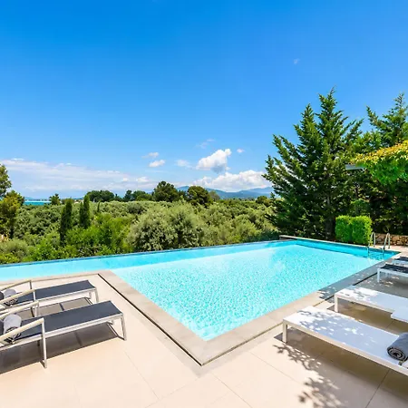 Villa Oleana Lefkada City